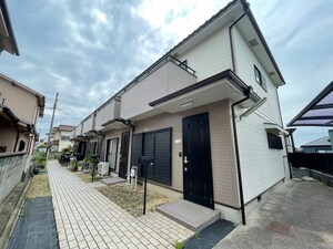 ハイツ明城外観写真