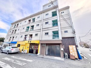 原田マンション外観写真