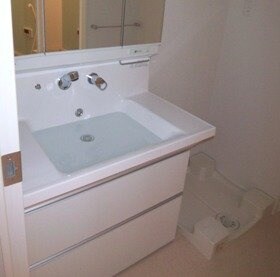 物件内観写真9　(洗面)