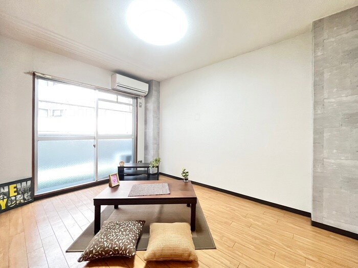 物件内観写真9　(居室)