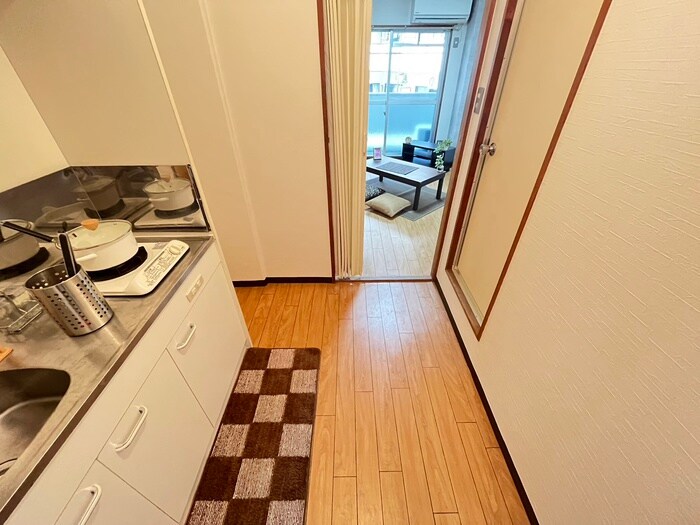 物件内観写真19　(廊下)