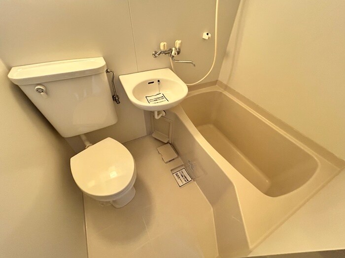 物件内観写真12　(バス／シャワールーム等)