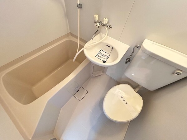 バス／シャワールーム等