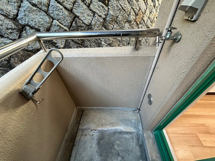 物件内観写真15　(洗濯機置場)