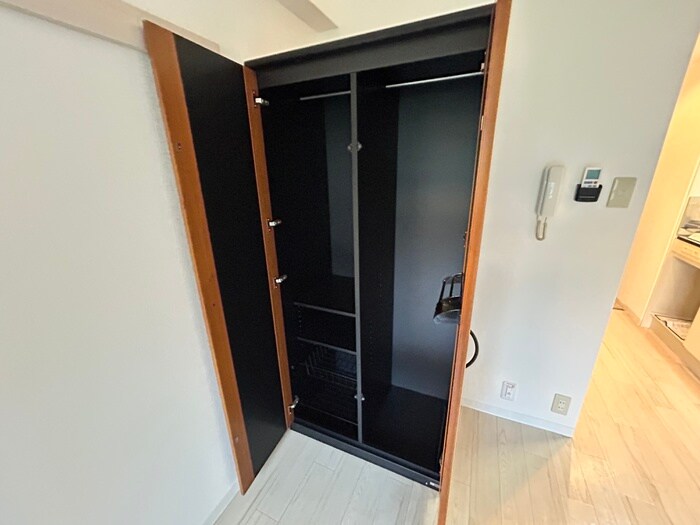 物件内観写真16　(収納)