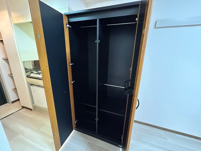 物件内観写真16　(収納)