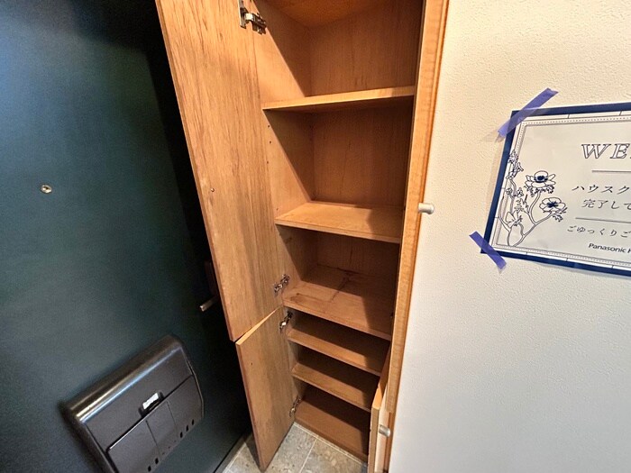 物件内観写真19　(靴箱)