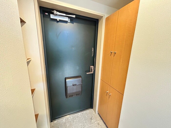 物件内観写真20　(玄関)