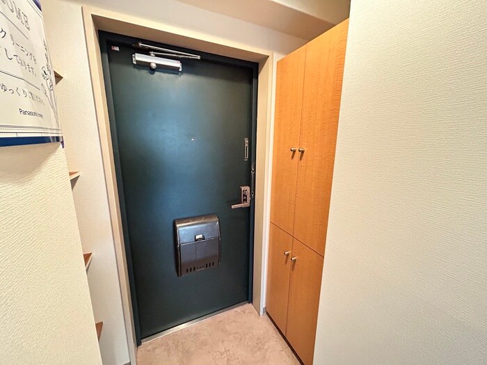 物件内観写真20　(玄関)