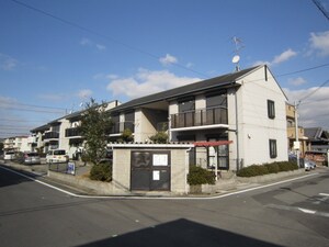 シャンボール角谷ⅢＥ外観写真