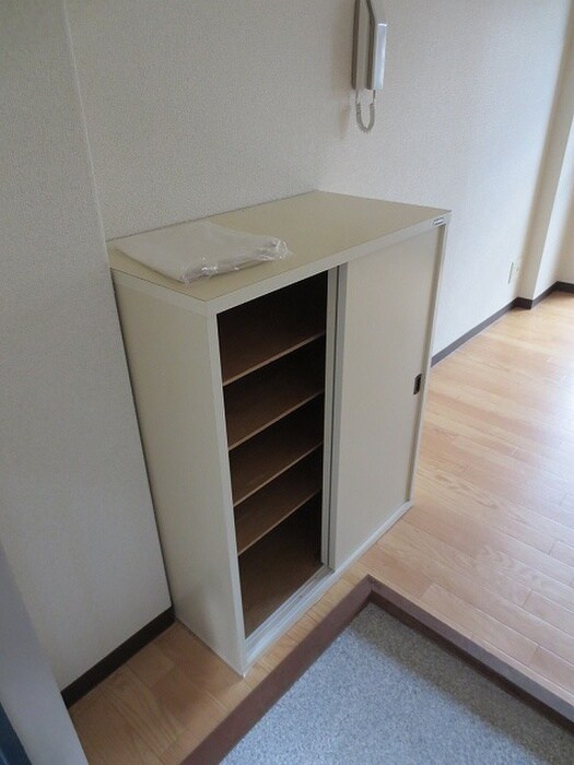 物件内観写真13　(靴箱)
