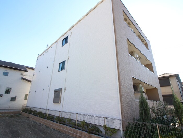 物件外観写真3　(外観写真)