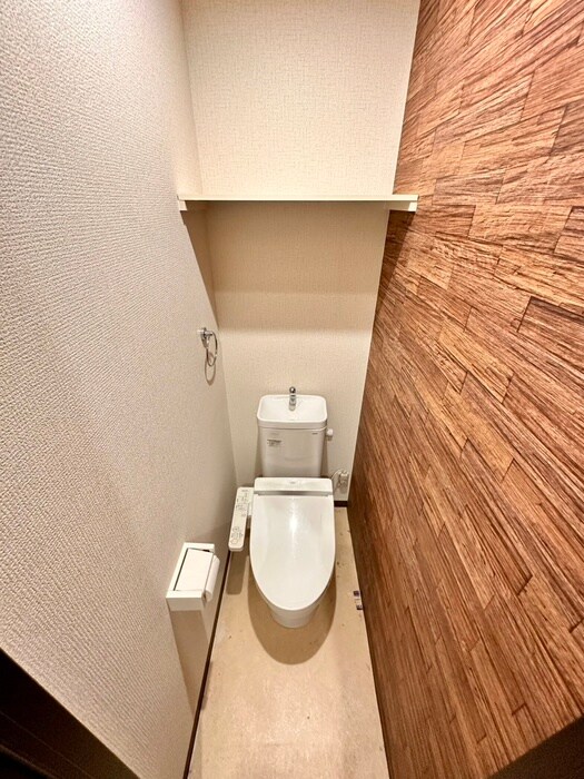 物件内観写真11　(トイレ)