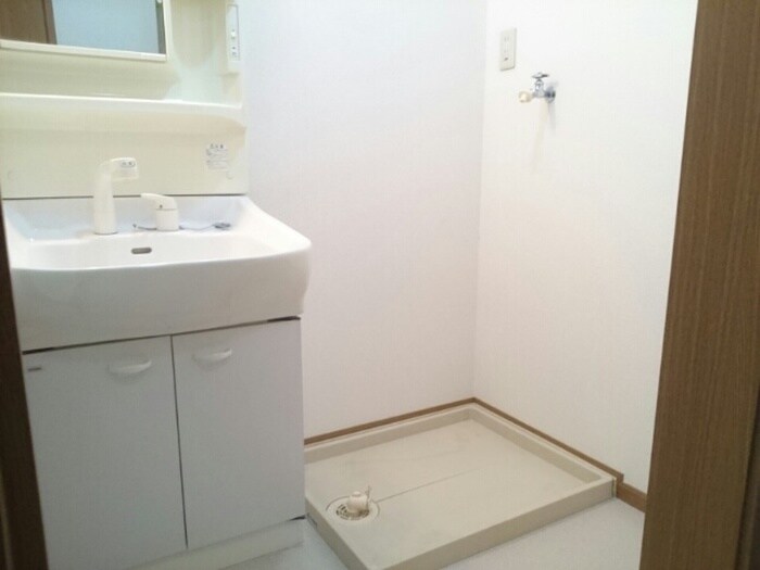 物件内観写真12　(洗面)