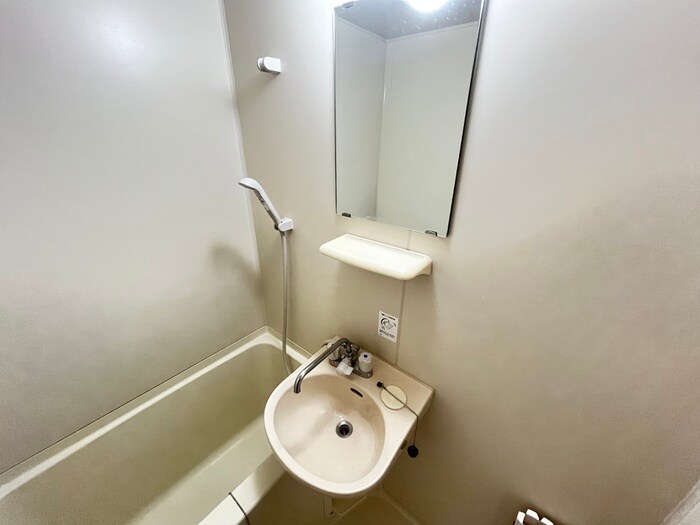 物件内観写真9　(洗面)