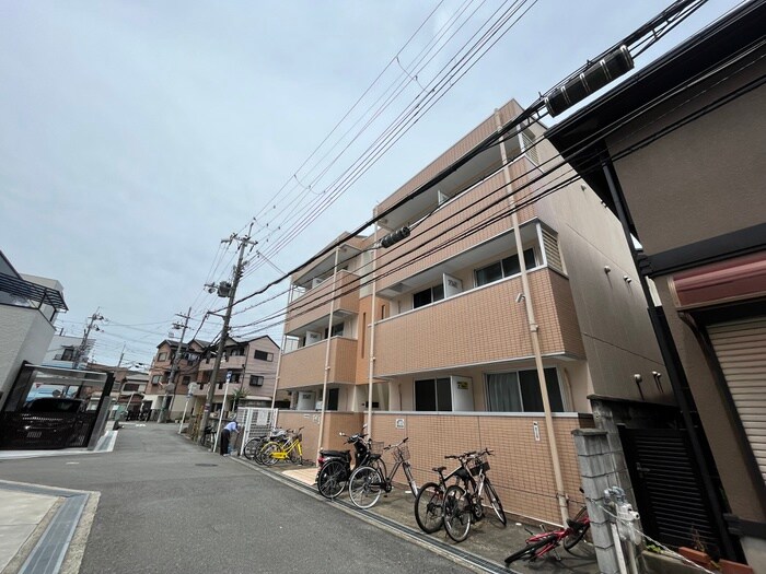 物件外観写真6　(外観写真)