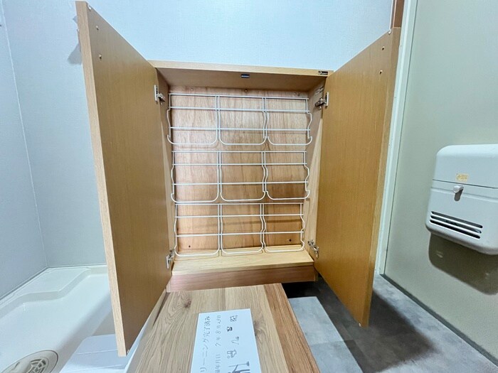 物件内観写真16　(靴箱)