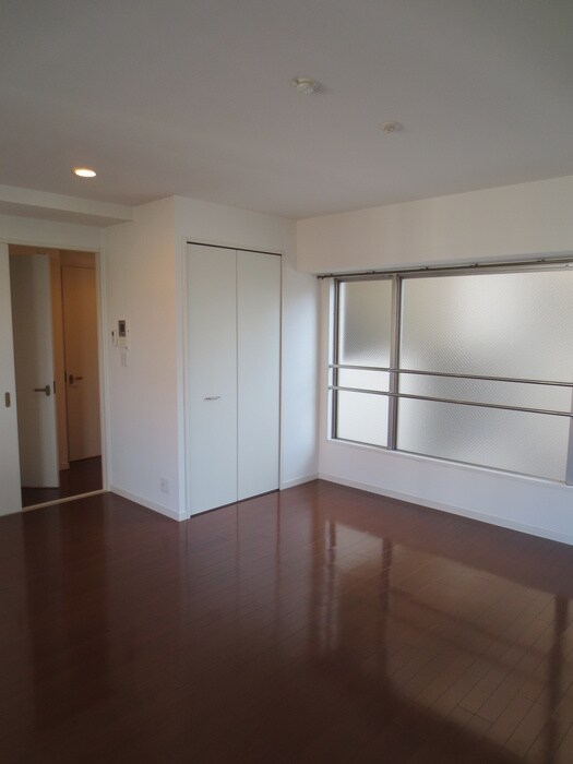 物件内観写真11　(居室)