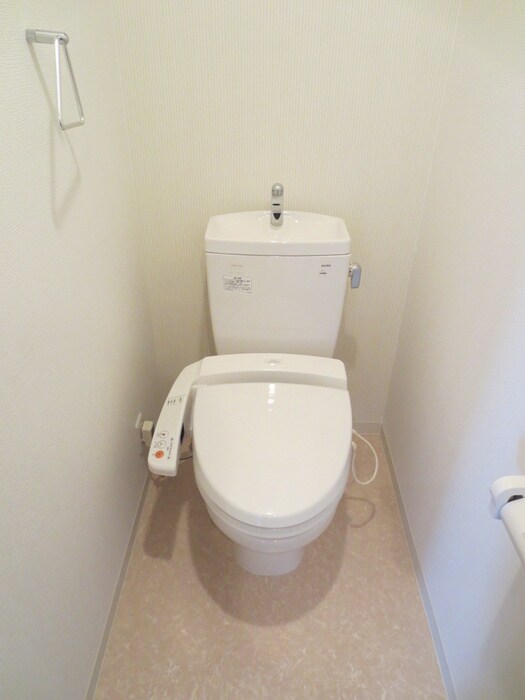 物件内観写真15　(トイレ)