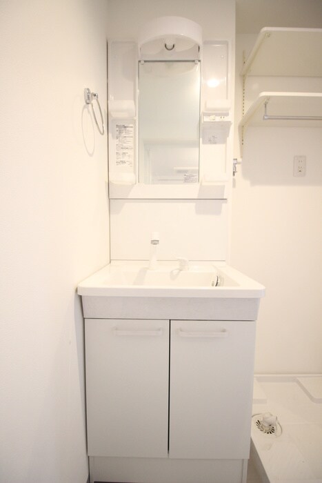 物件内観写真12　(洗面)