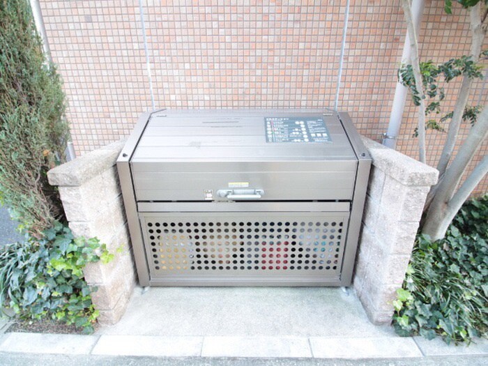 物件外観写真6　(建物設備)