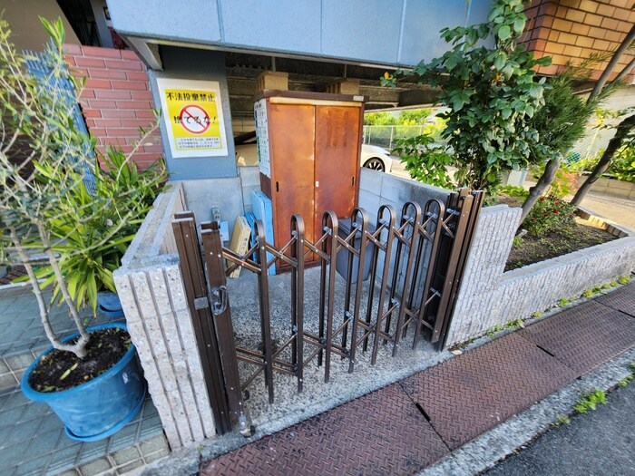 物件外観写真6　(建物設備)