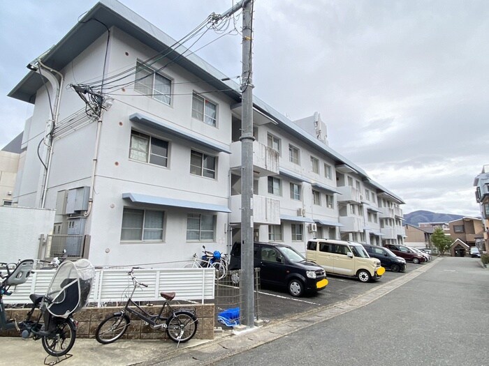 物件外観写真6　(外観写真)