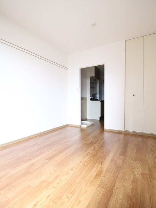 物件内観写真19　(居室)