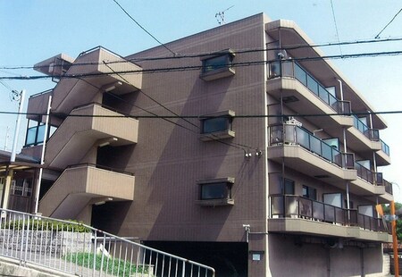 ｳｴｽﾄﾌｨｰﾙﾄﾞ第２ﾏﾝｼｮﾝ外観写真