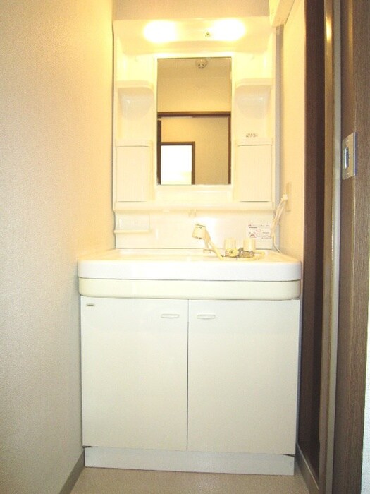 物件内観写真13　(洗面)