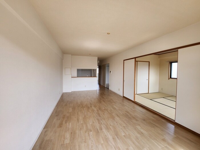 物件内観写真12　(居室)