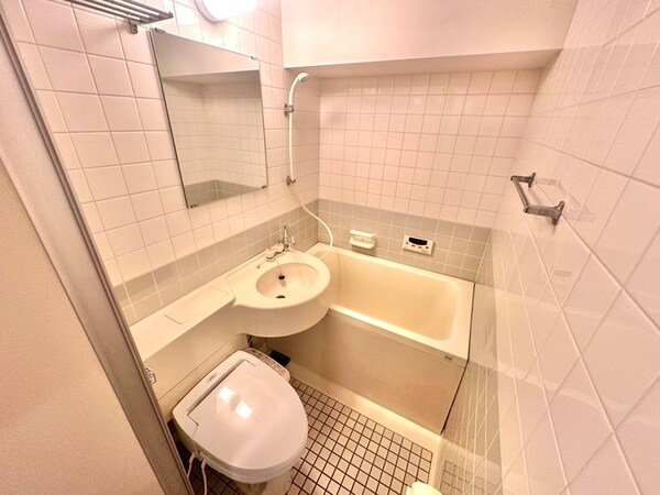 バス／シャワールーム等