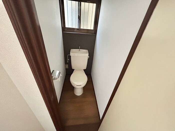 物件内観写真14　(トイレ)