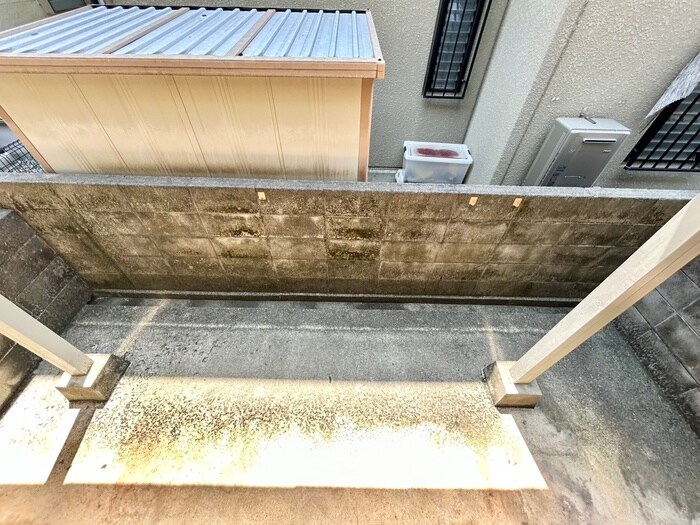 物件内観写真21　(室内からの展望)