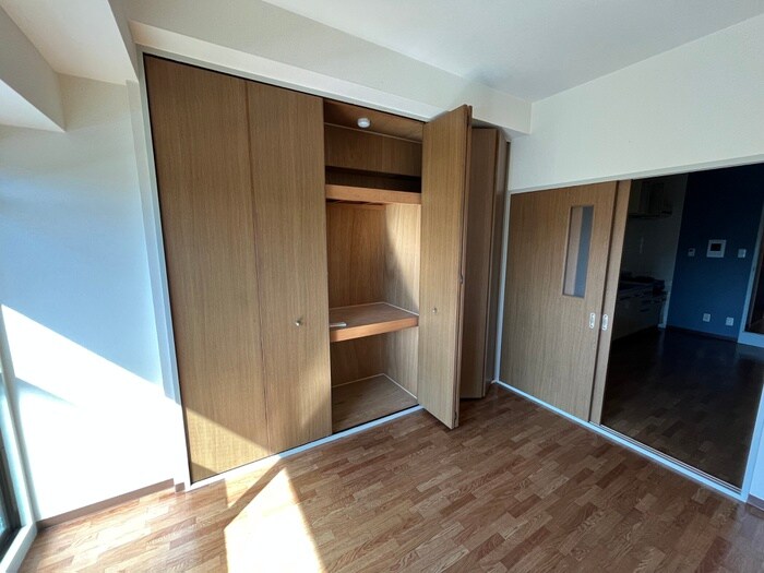 物件内観写真15　(収納)