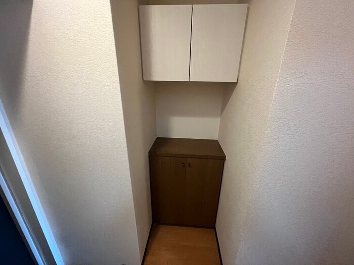 物件内観写真16　(靴箱)