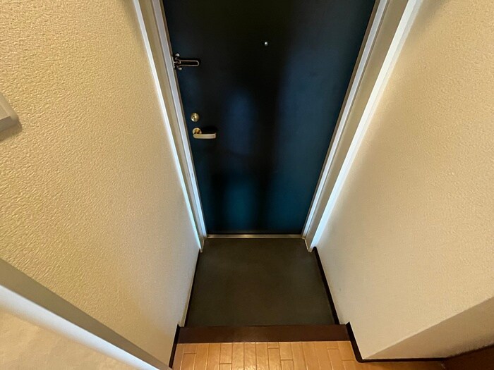 物件内観写真17　(玄関)