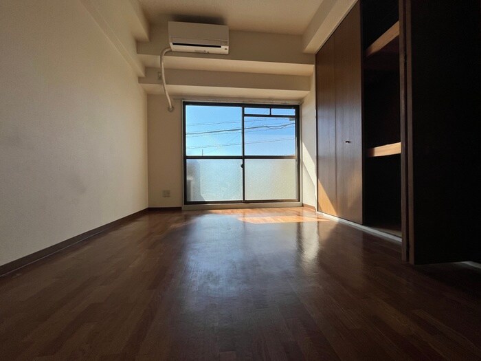 物件内観写真21　(居室)