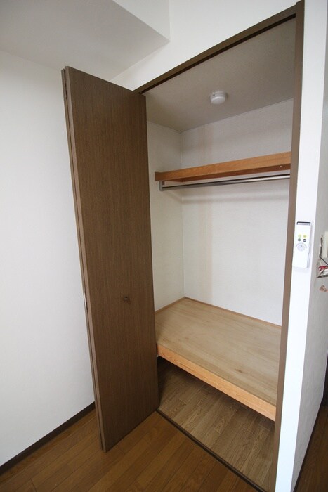 物件内観写真14　(収納)