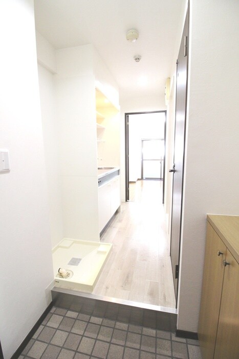 物件内観写真17　(廊下)