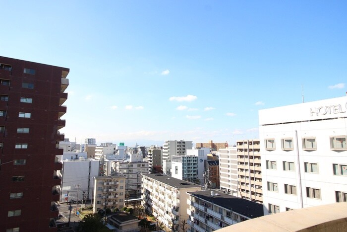 物件内観写真17　(室内からの展望)