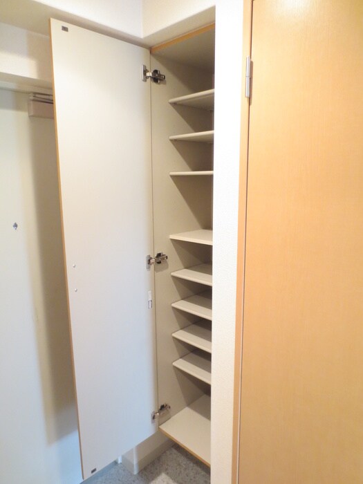 物件内観写真21　(靴箱)