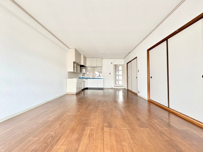 物件内観写真4　(居室)