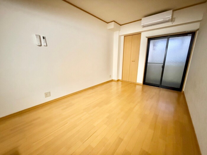 物件内観写真14　(居室)