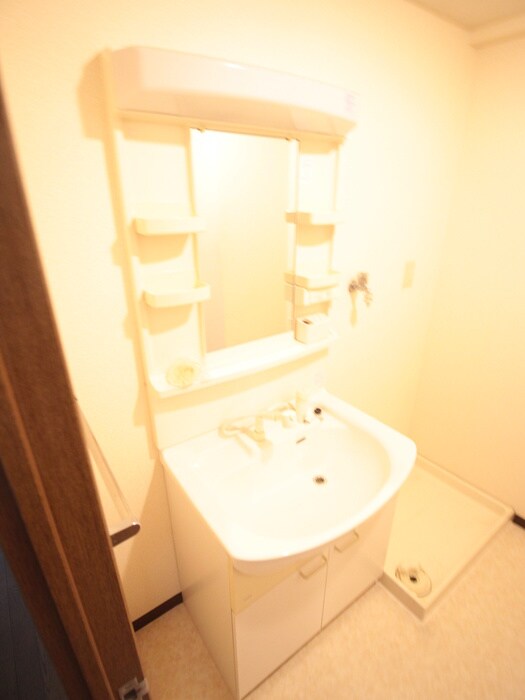 物件内観写真8　(洗面)