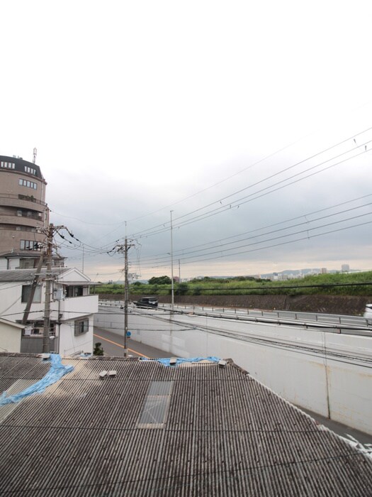 物件内観写真22　(室内からの展望)