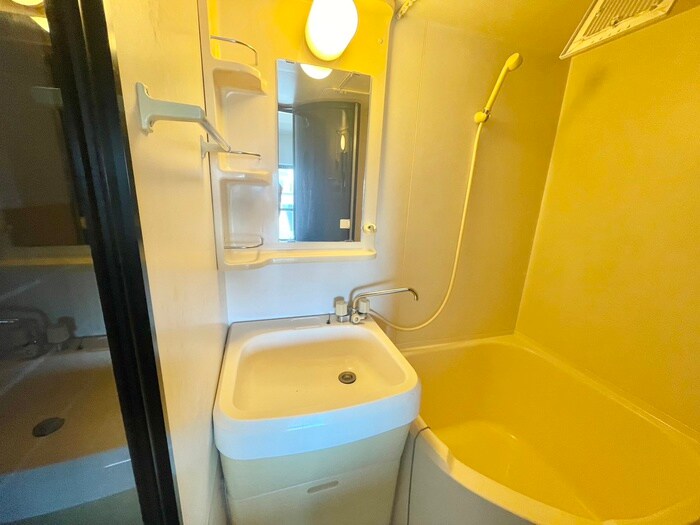 物件内観写真12　(洗面)