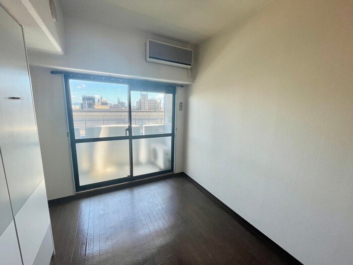 物件内観写真13　(居室)