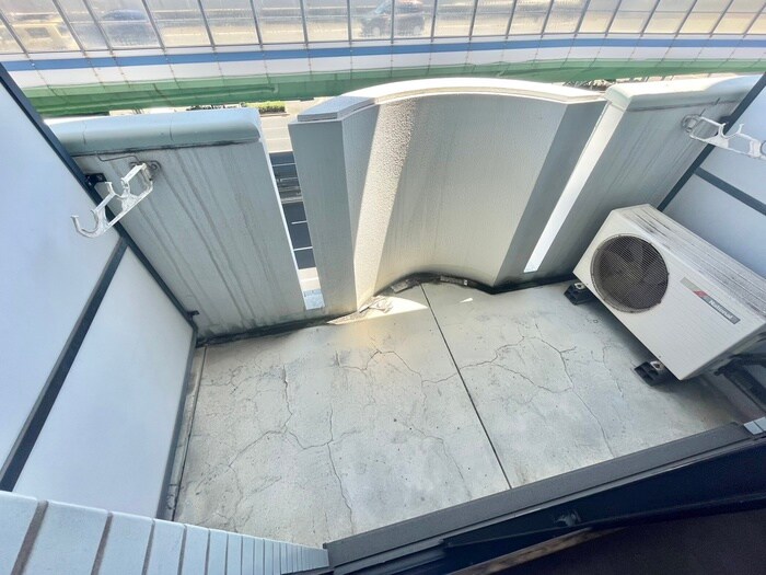 物件内観写真16　(ベランダ・バルコニー)