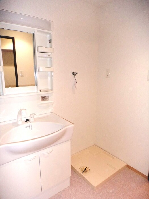 物件内観写真10　(洗面)